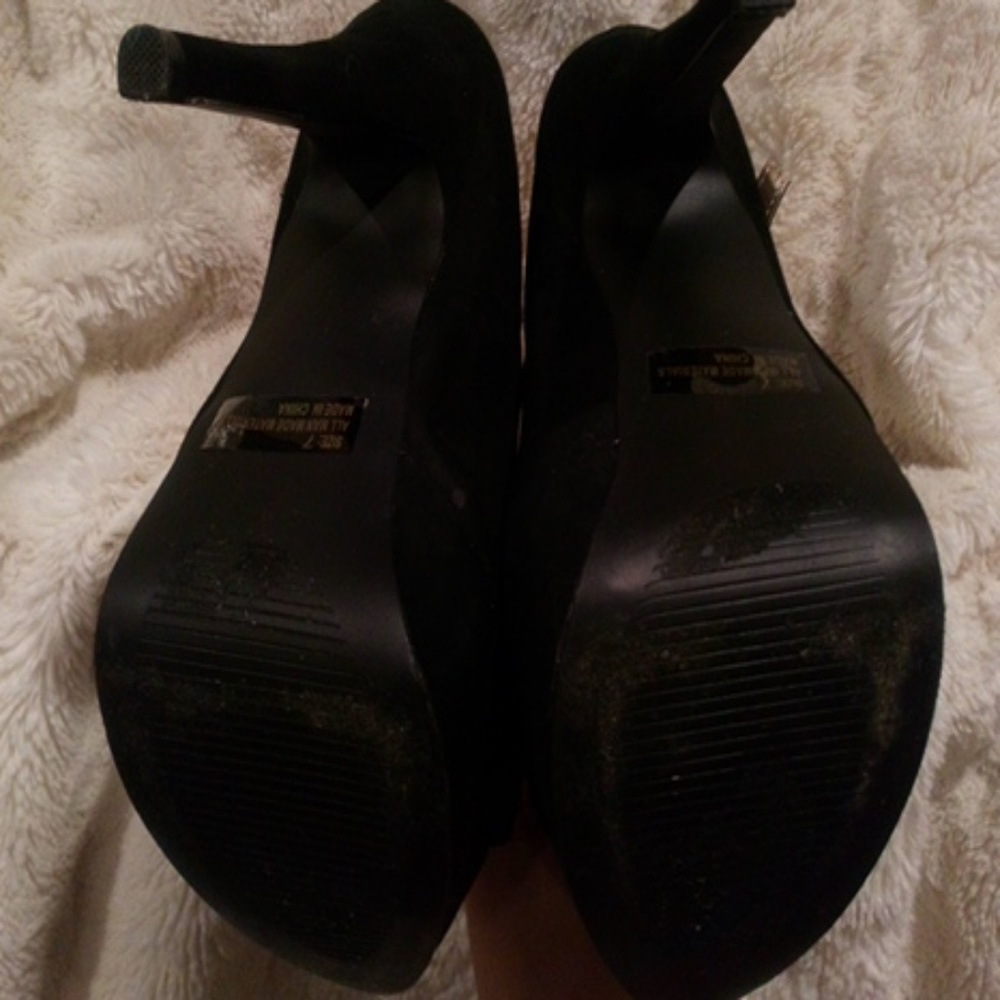 High heels - Picture 4 of 5